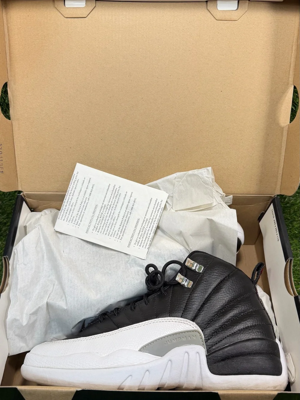 Nike Air Jordan 12 Retro Playoff GS 2012 Size 5Y 153265-001 Black White W/Box